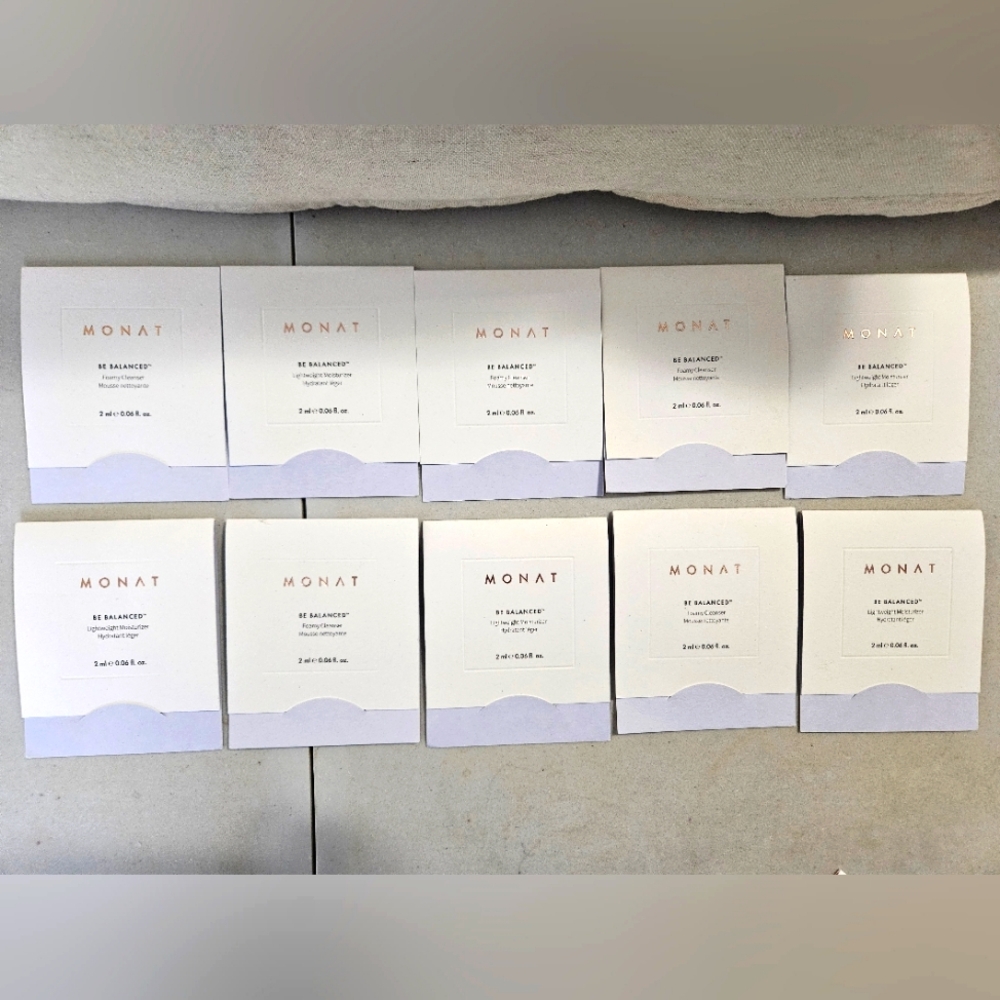Monat Samples Set + Bag